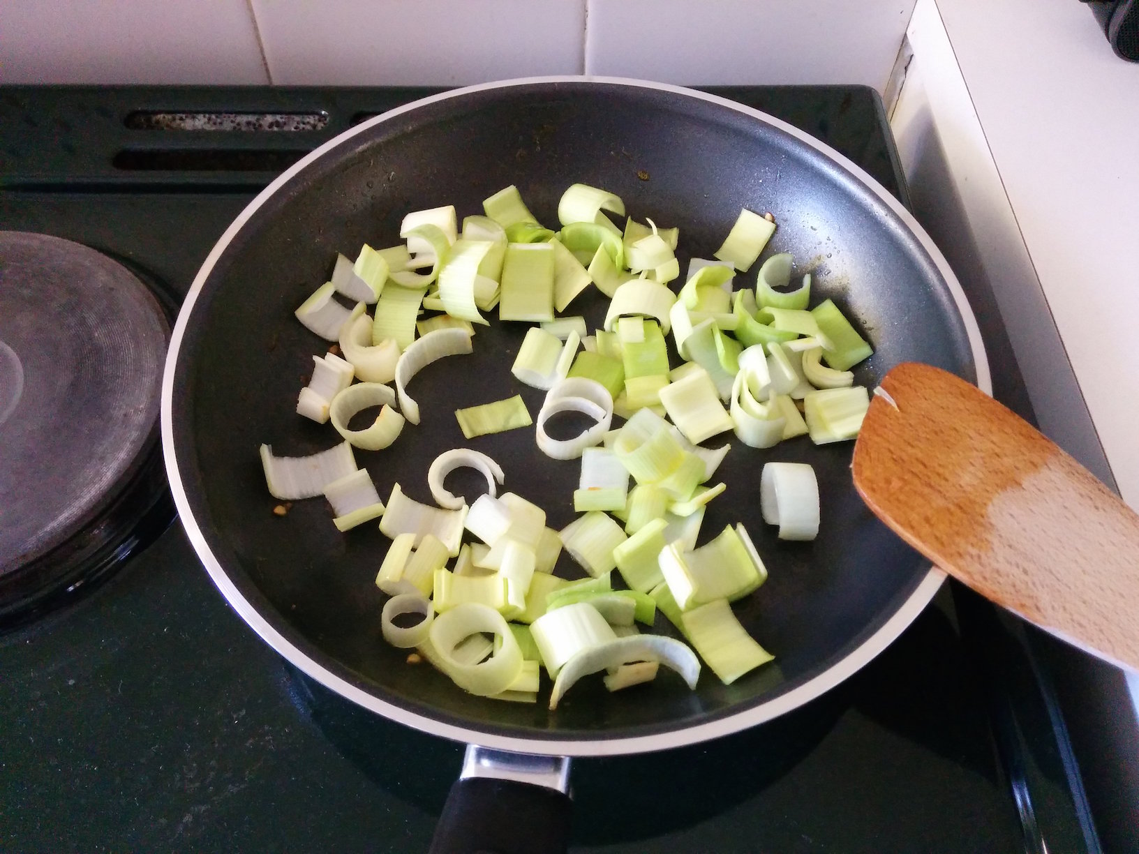 Frying the leeks